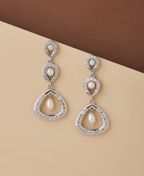 Faiza Regal Chandeliers Earring