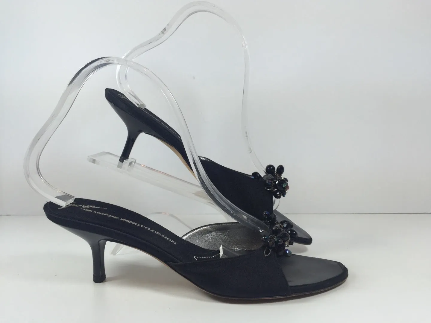 GIUSEPPE ZANOTTI Black Sandal Heels with Beading on Toe Strap Size 9