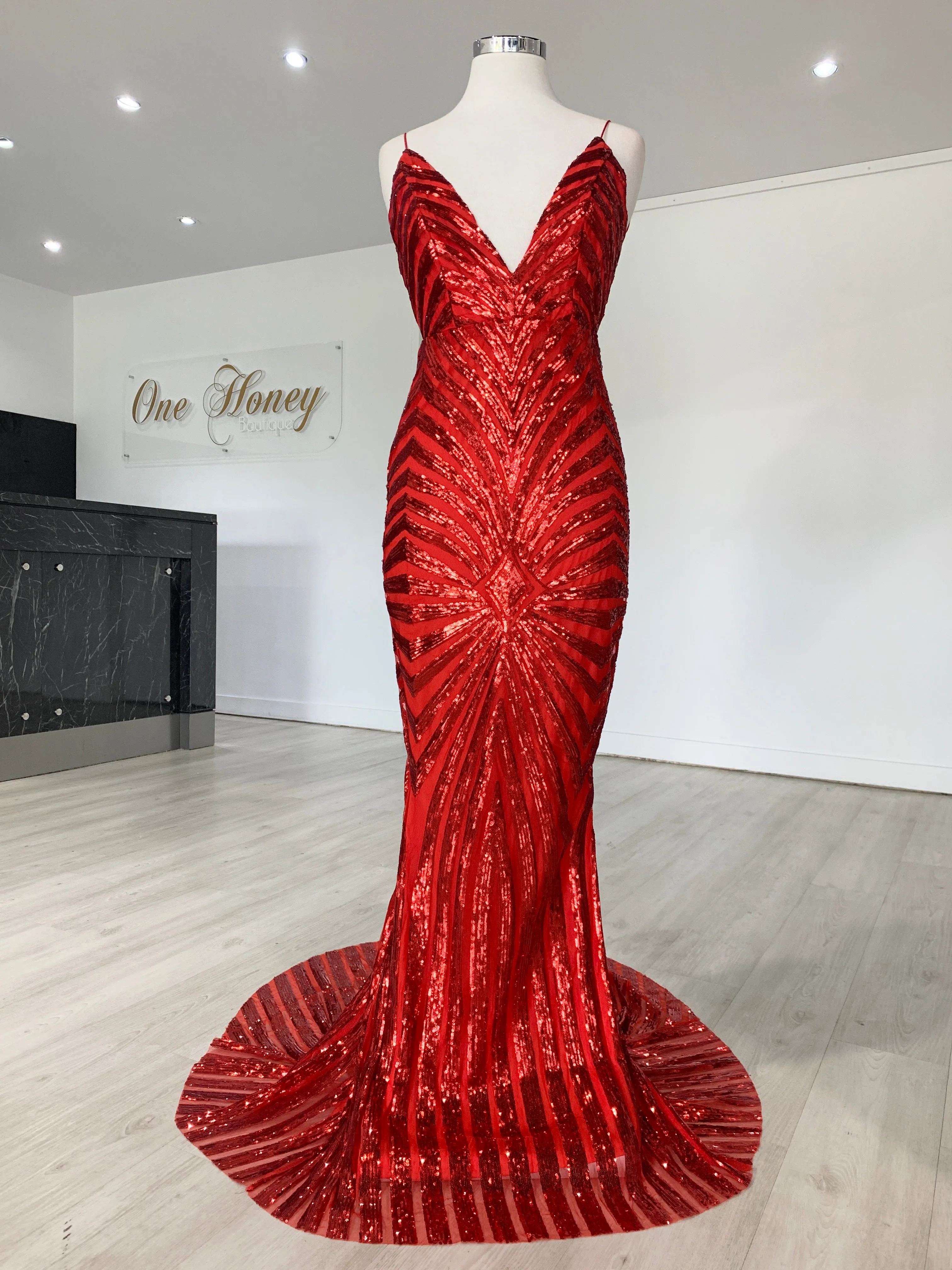 Honey Couture TILDA Red Low Back Sequin Formal Gown Dress