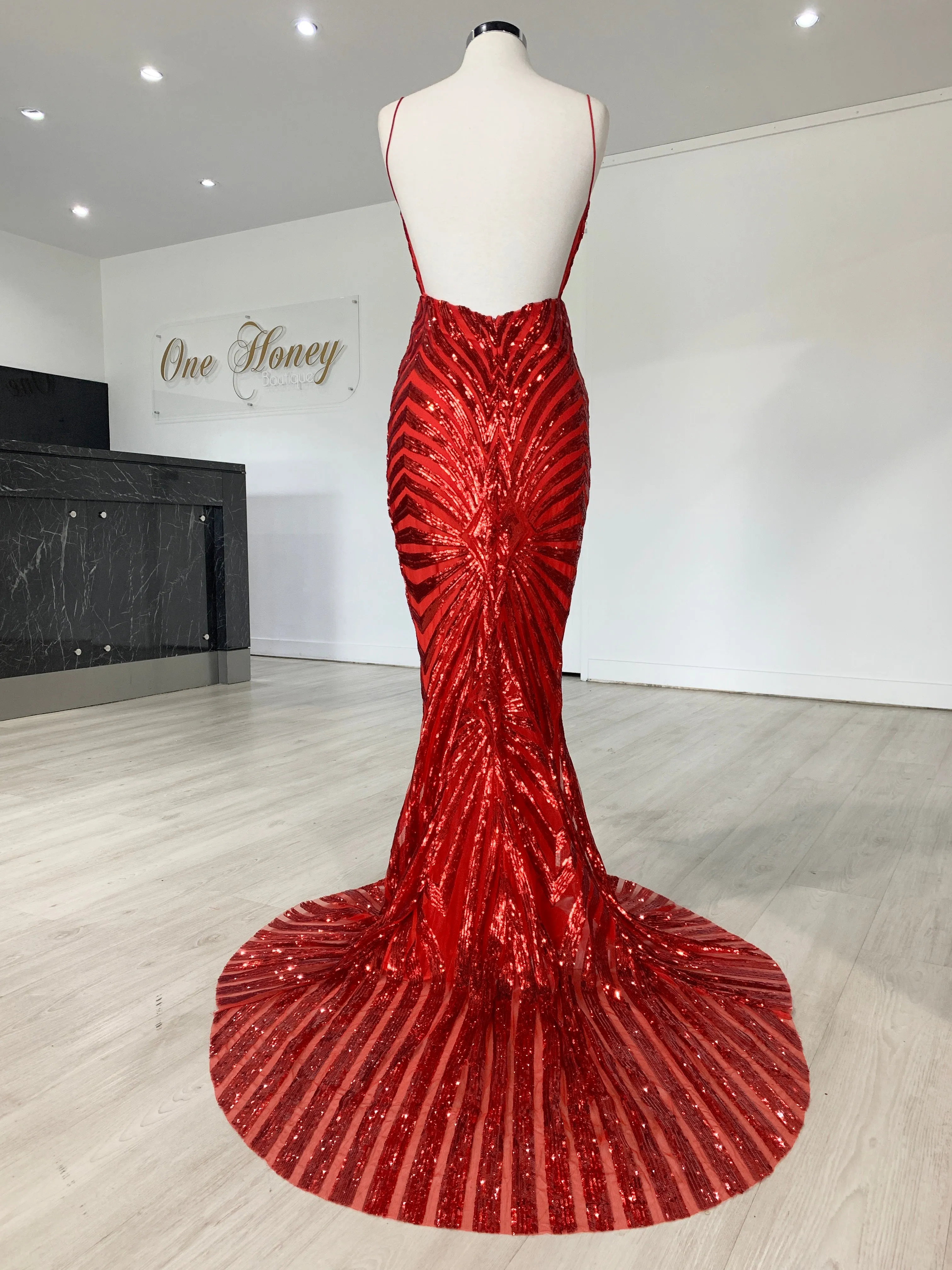 Honey Couture TILDA Red Low Back Sequin Formal Gown Dress