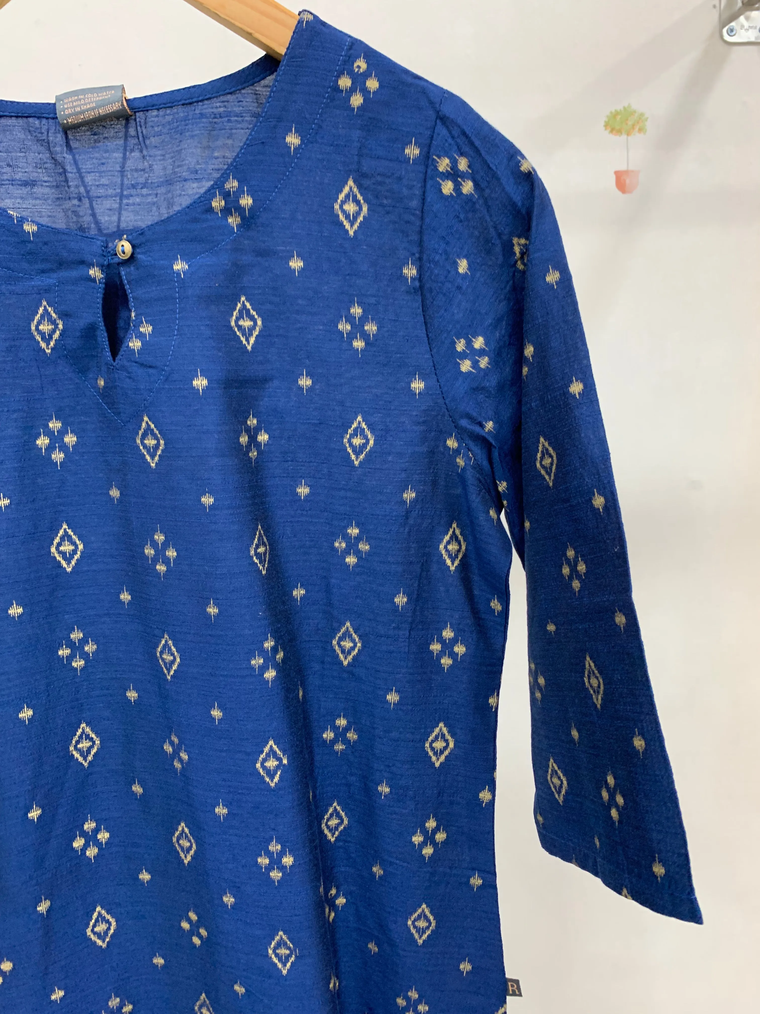 NAVY BLUE IKAT WOVEN KURTA