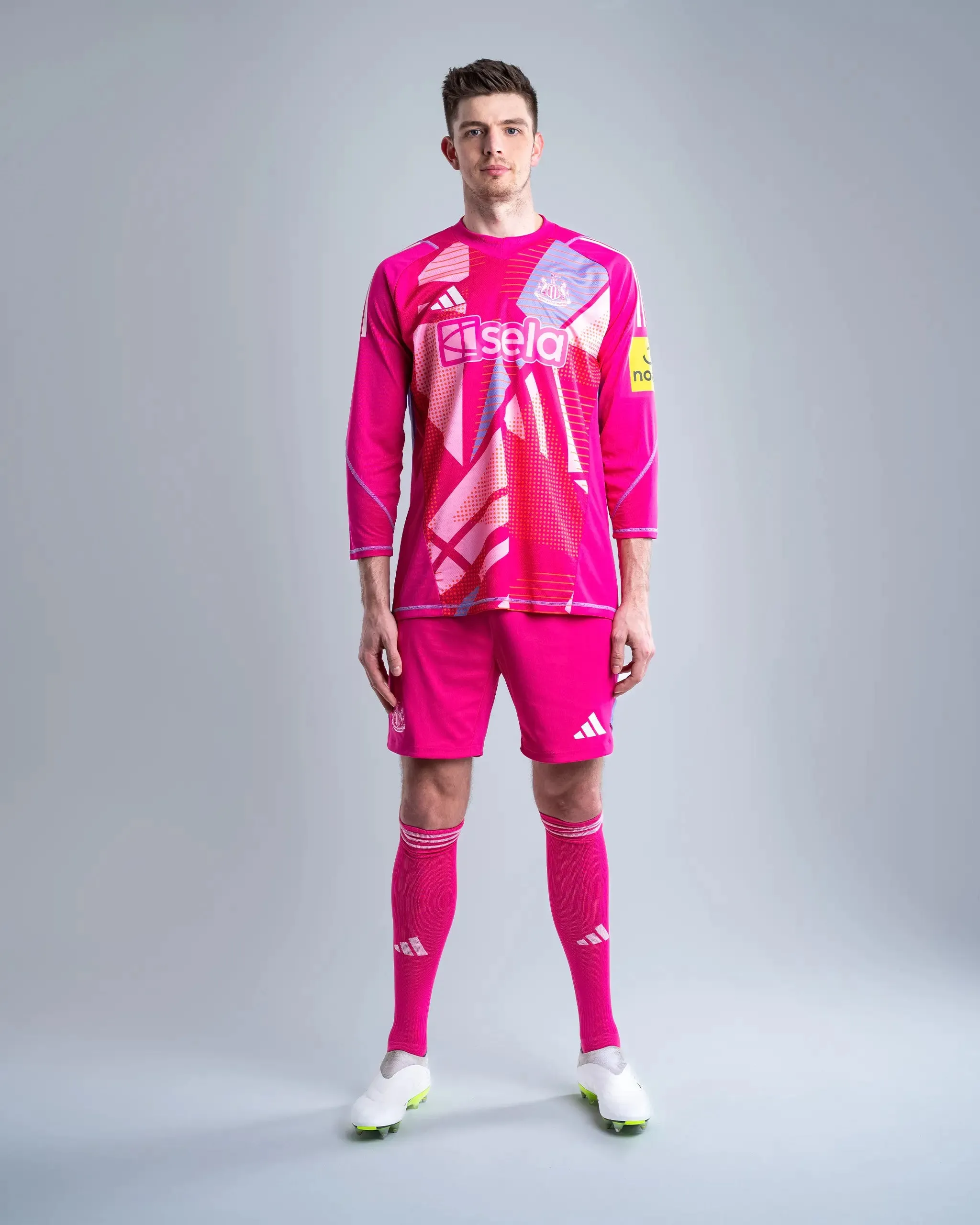 Newcastle United adidas Pink 24/25 Goalkeeper Long Sleeve Shirt