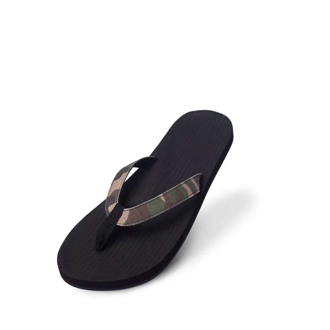 Women's Flip Flops Camo - Black/Camo Regular